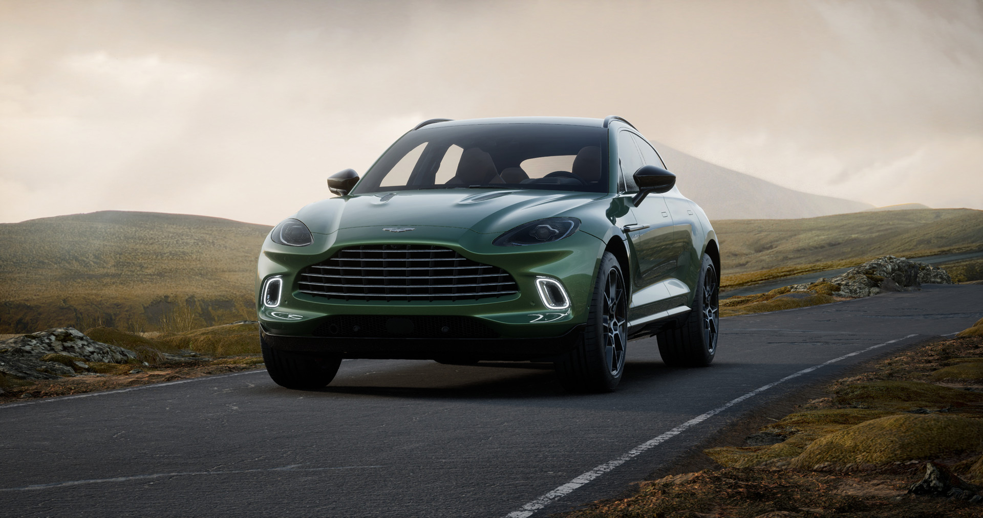 Мягкий гибрид Aston Martin DBX предназначен только для Китая